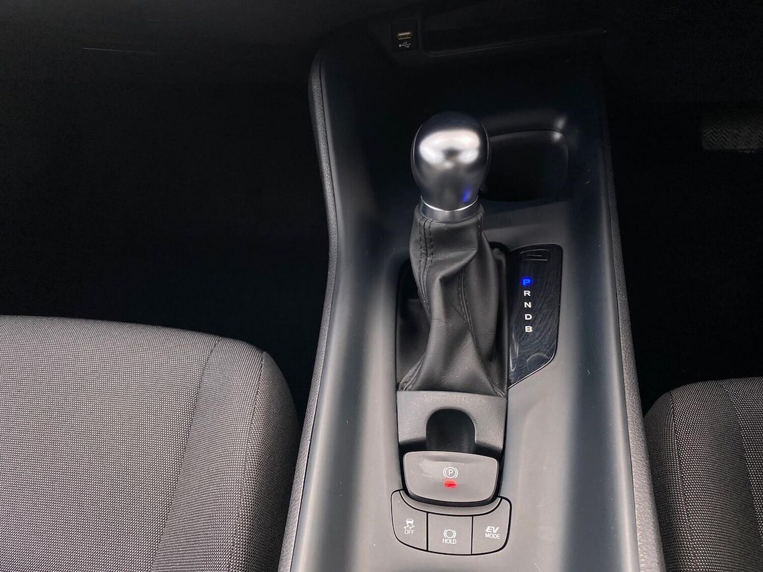 Used Toyota C-HR 2022 for sale - 76319606: Photo 13