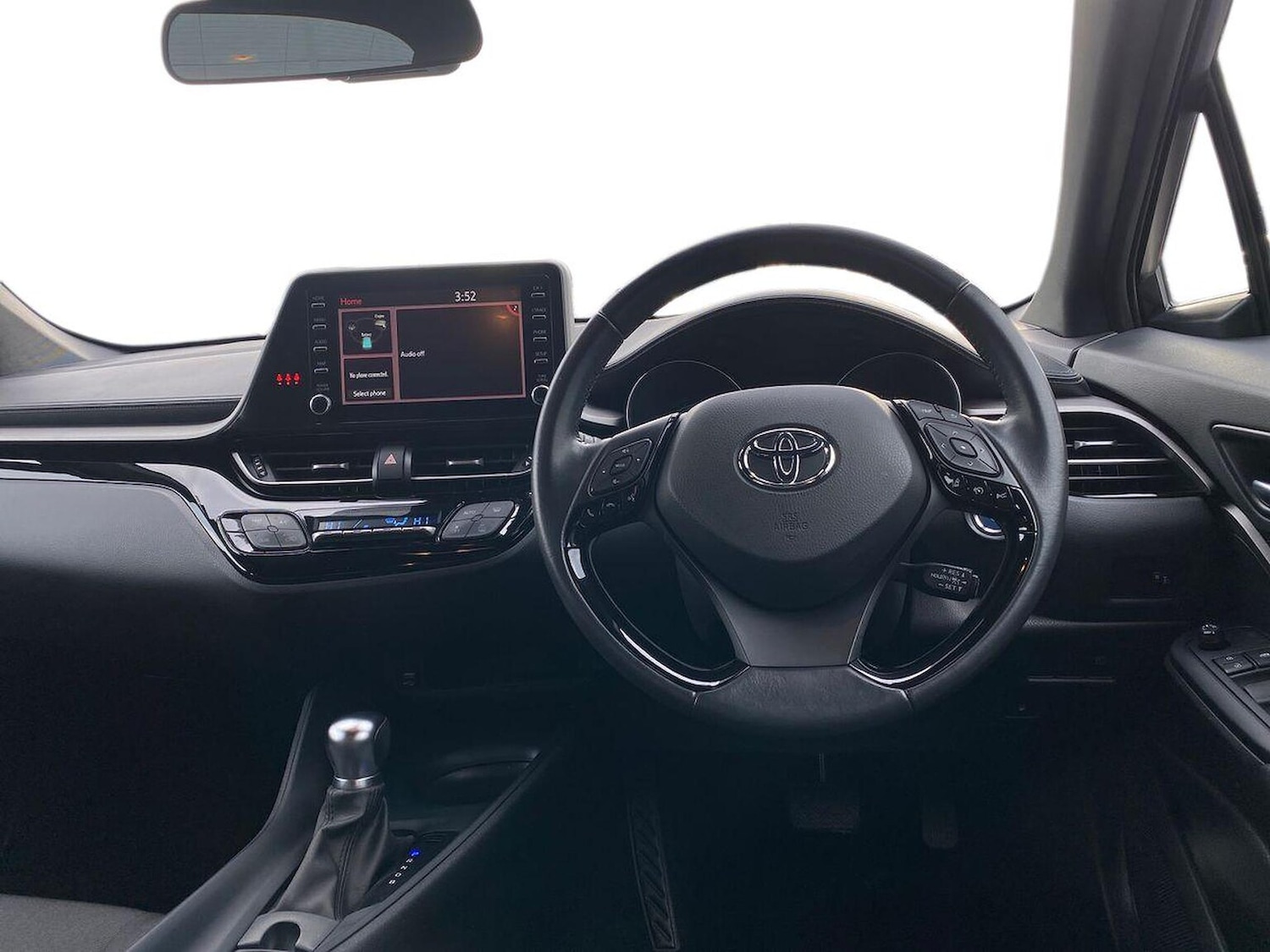 Used Toyota C-HR 2022 for sale - 76319606: Photo 9