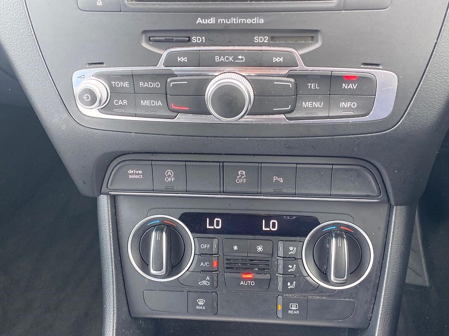 Used Audi Q3 2015 for sale - 78195350: Photo 15