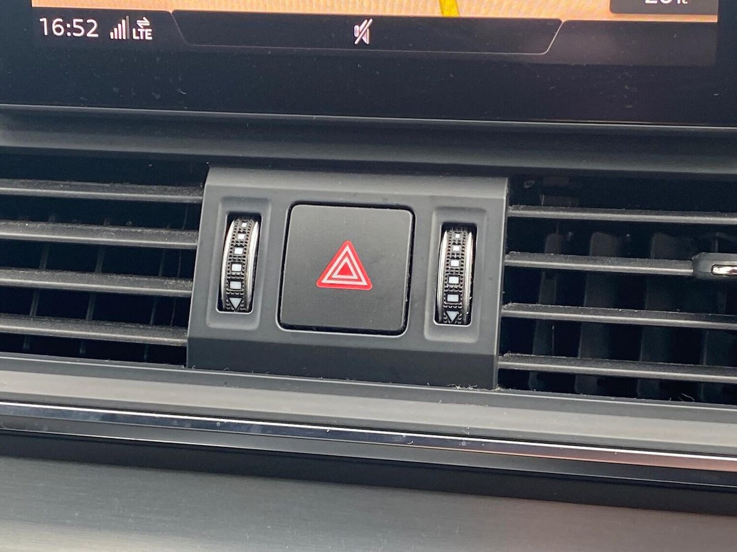 Used Audi Q5 2018 for sale - 78194854: Photo 25