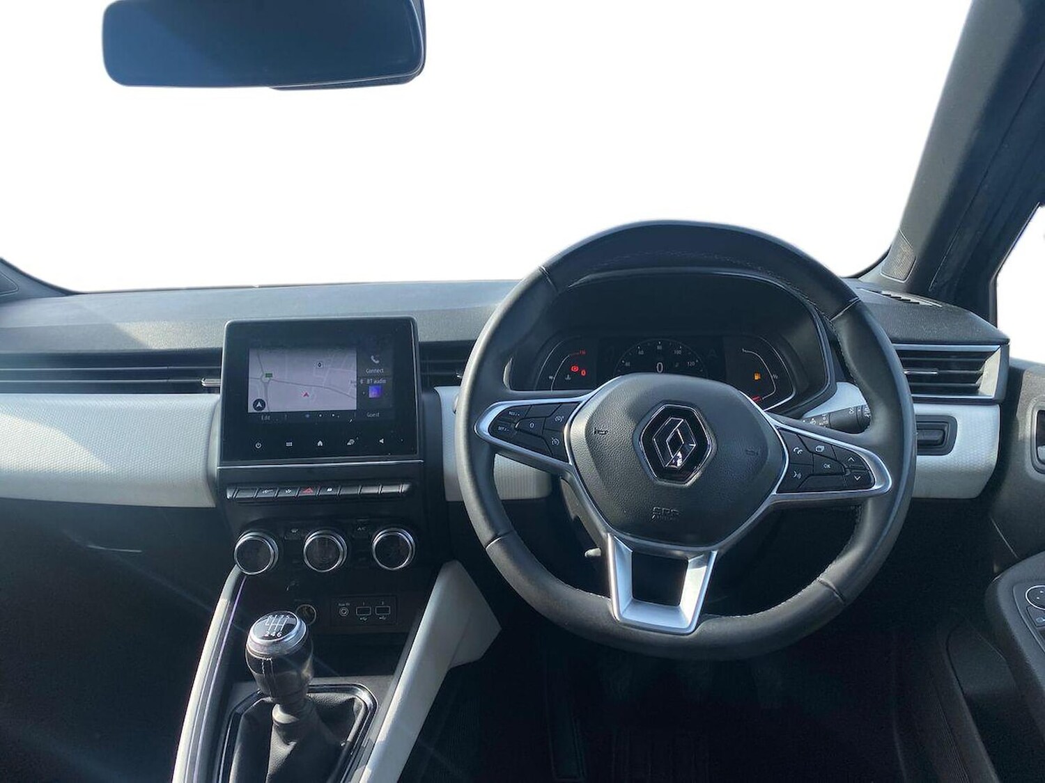 Used Renault Clio 2023 for sale - 78195077: Photo 11