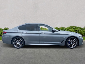 Used BMW 5 Series 2022 for sale - 75490846: Photo