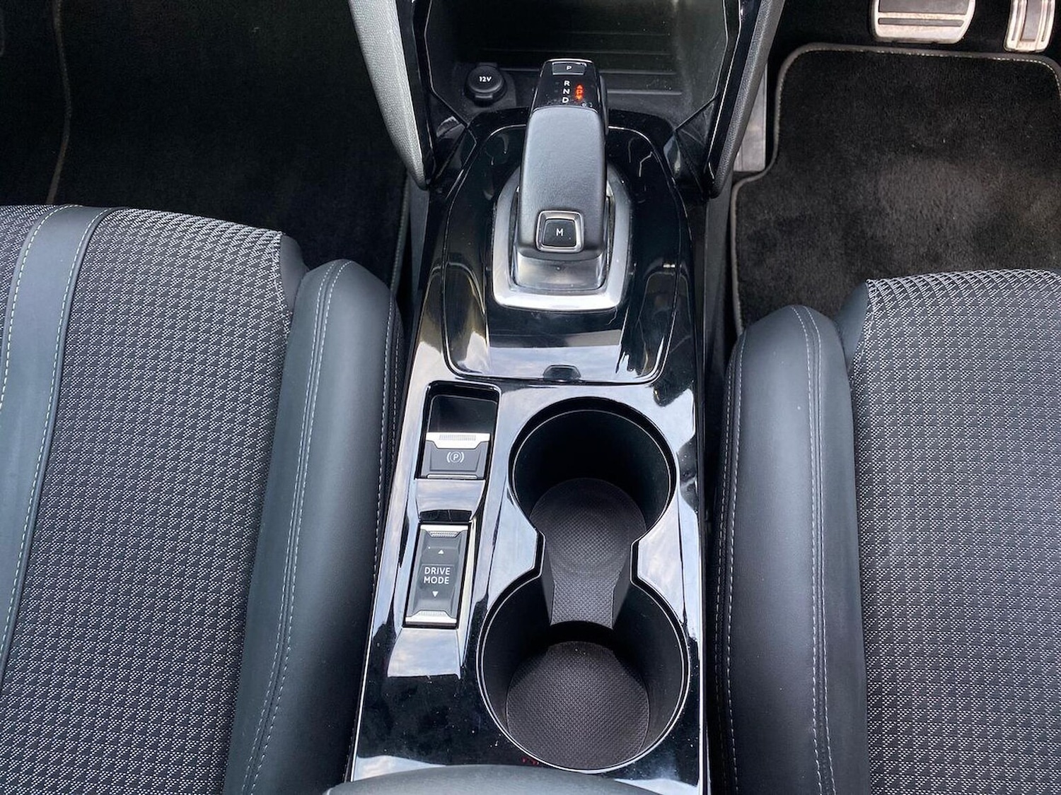 Used Peugeot 208 2020 for sale - 76741171: Photo 13