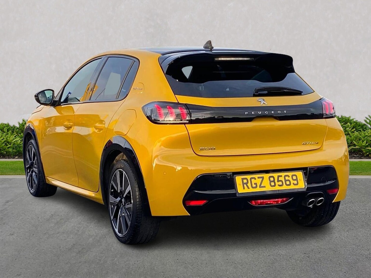 Used Peugeot 208 2020 for sale - 76741171: Photo 2