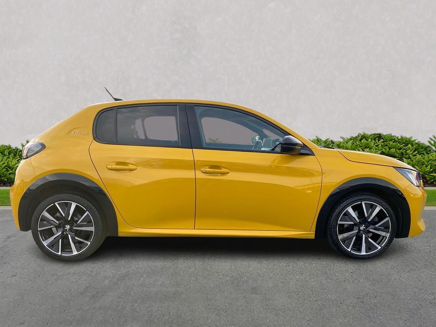 Used Peugeot 208 2020 for sale - 76741171: Photo 3