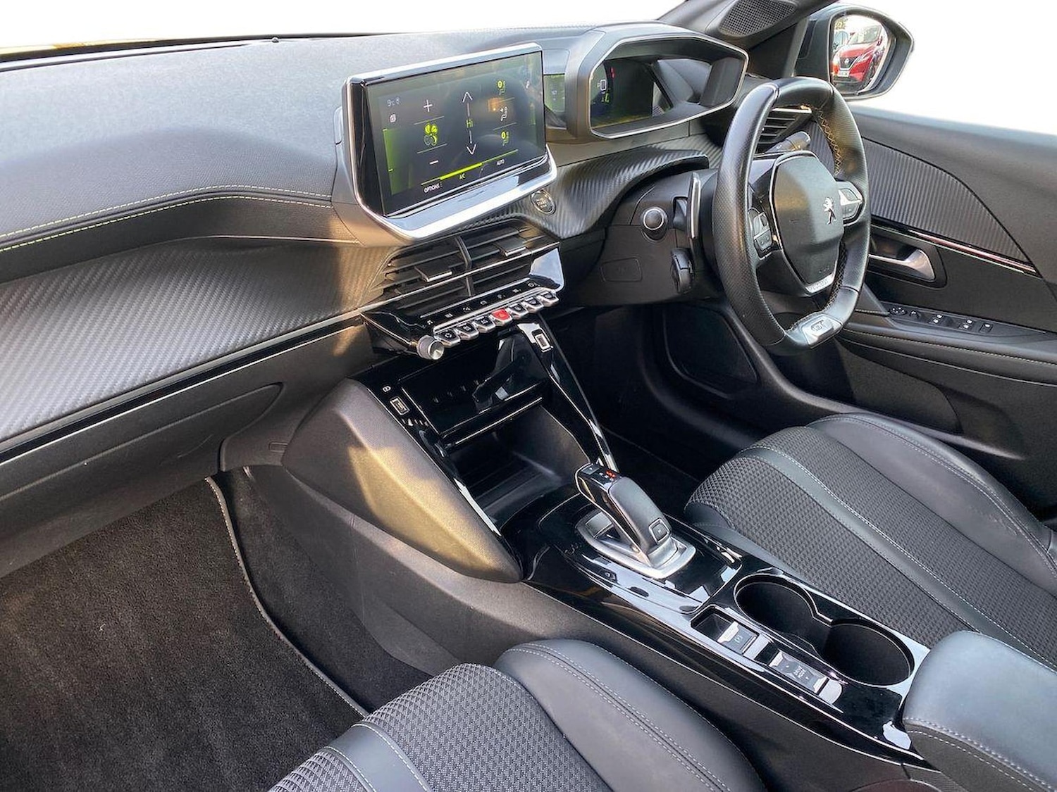 Used Peugeot 208 2020 for sale - 76741171: Photo 7