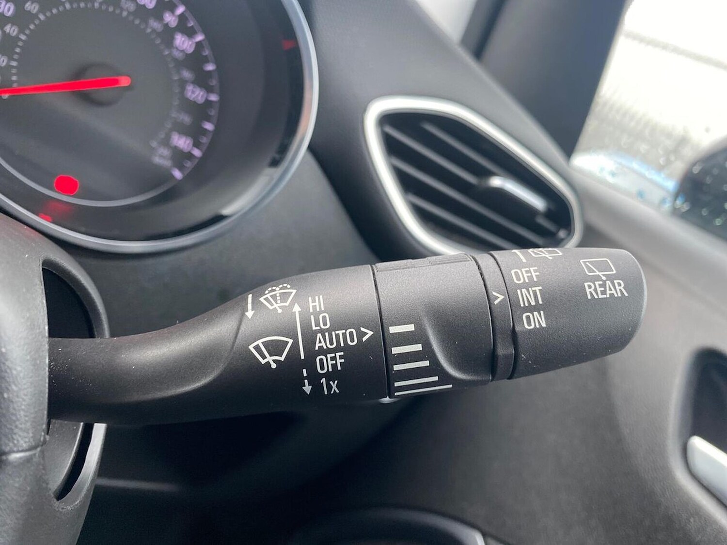 Used Vauxhall Crossland 2023 for sale - 78195276: Photo 28