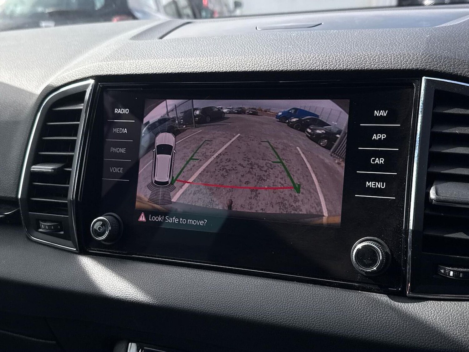 Used Skoda Karoq 2019 for sale - 78195383: Photo 23