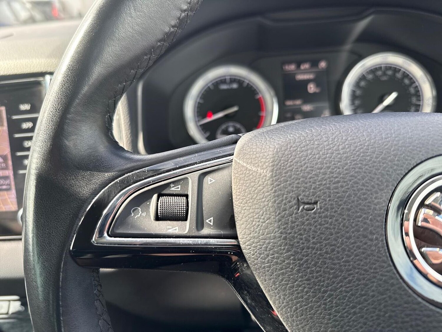 Used Skoda Karoq 2019 for sale - 78195383: Photo 25