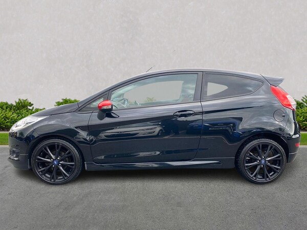 Used Ford Fiesta 2016 for sale - 76129018: Photo 19