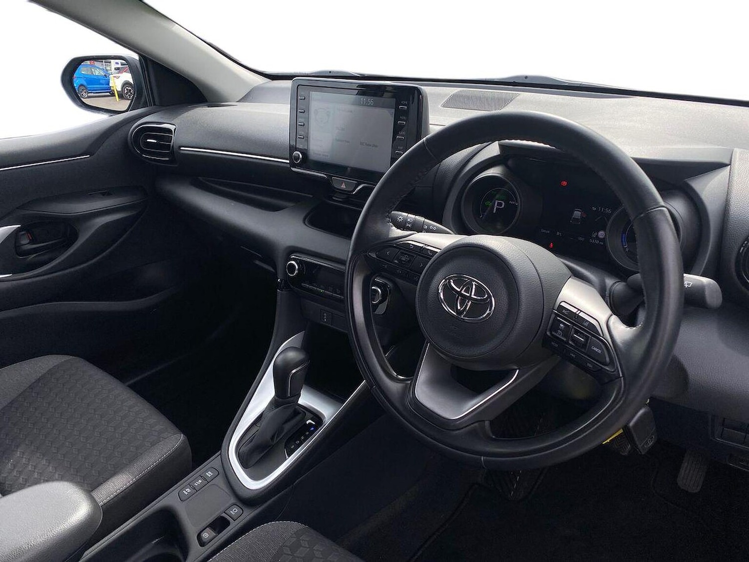 Used Toyota Yaris 2023 for sale - 78195303: Photo 17