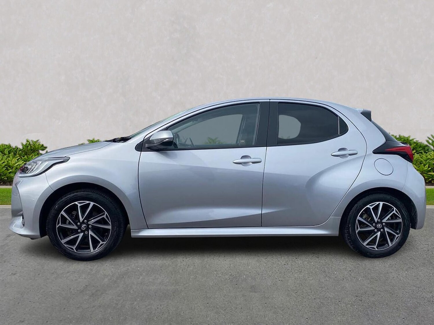 Used Toyota Yaris 2023 for sale - 78195303: Photo 21