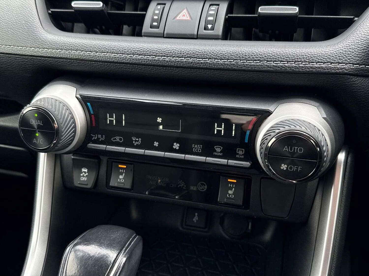 Used Toyota RAV4 2020 for sale - 78195367: Photo 15