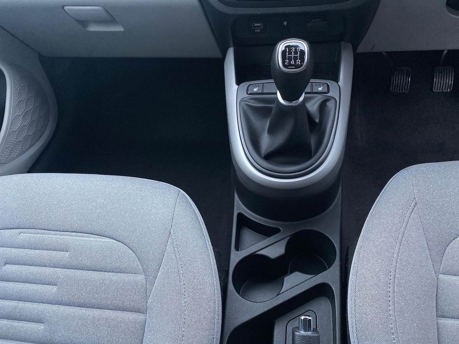 Used Hyundai i10 2022 for sale - 77896242: Photo 13