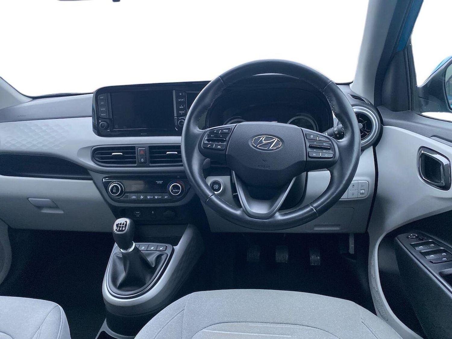 Used Hyundai i10 2022 for sale - 77896242: Photo 9