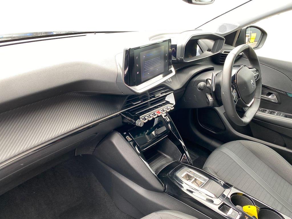 Used Peugeot 208 2023 for sale - 77567688: Photo 7