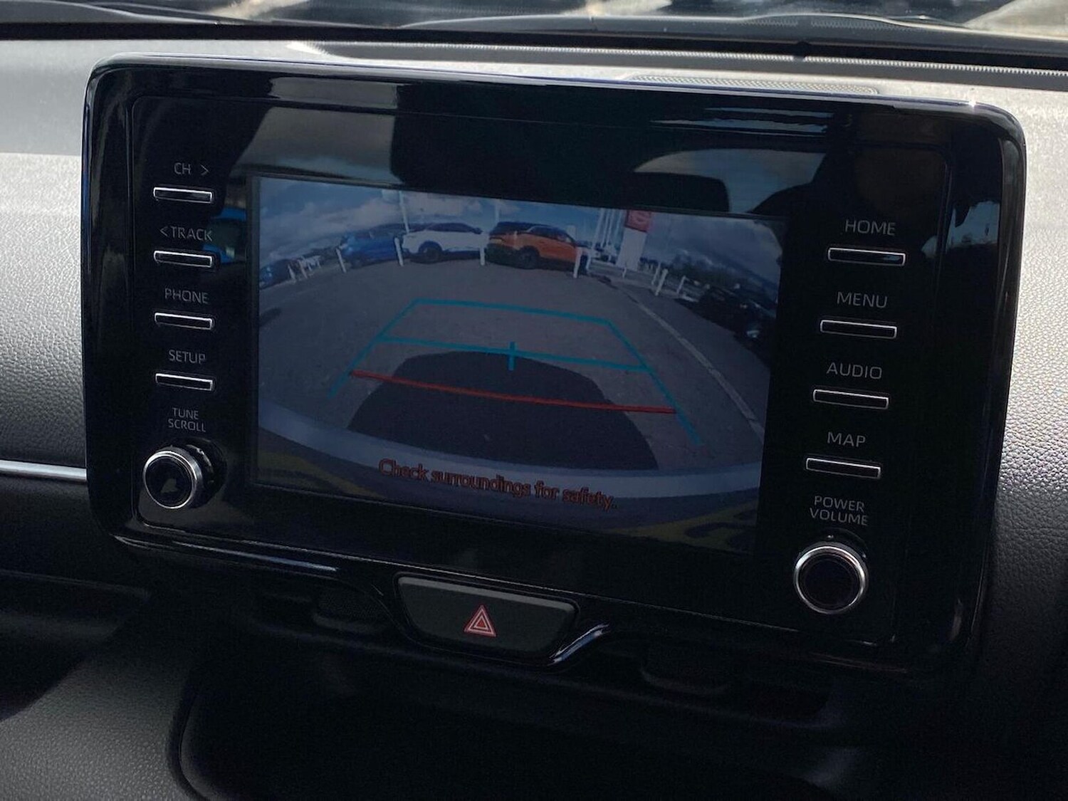 Used Toyota Yaris 2023 for sale - 78195379: Photo 25