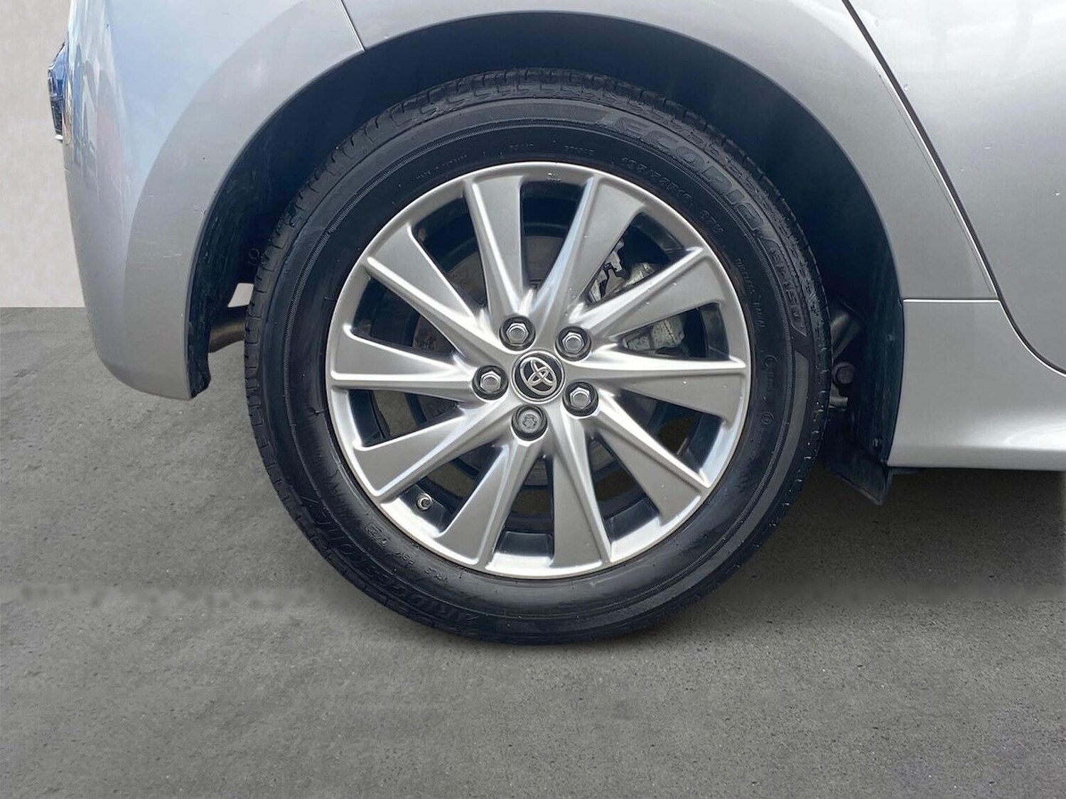 Used Toyota Yaris 2023 for sale - 78195379: Photo 8