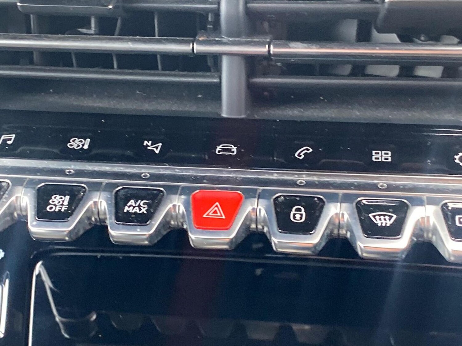 Used Peugeot 2008 2023 for sale - 78194965: Photo 25