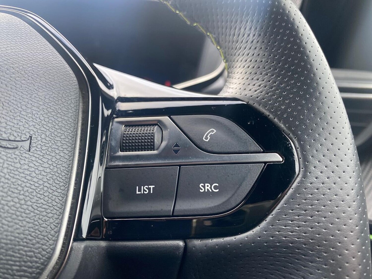 Used Peugeot 2008 2023 for sale - 78194965: Photo 27