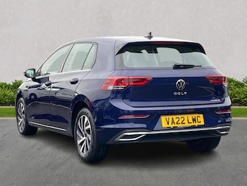 Used Volkswagen Golf 2022 for sale - 76076402: Photo 2