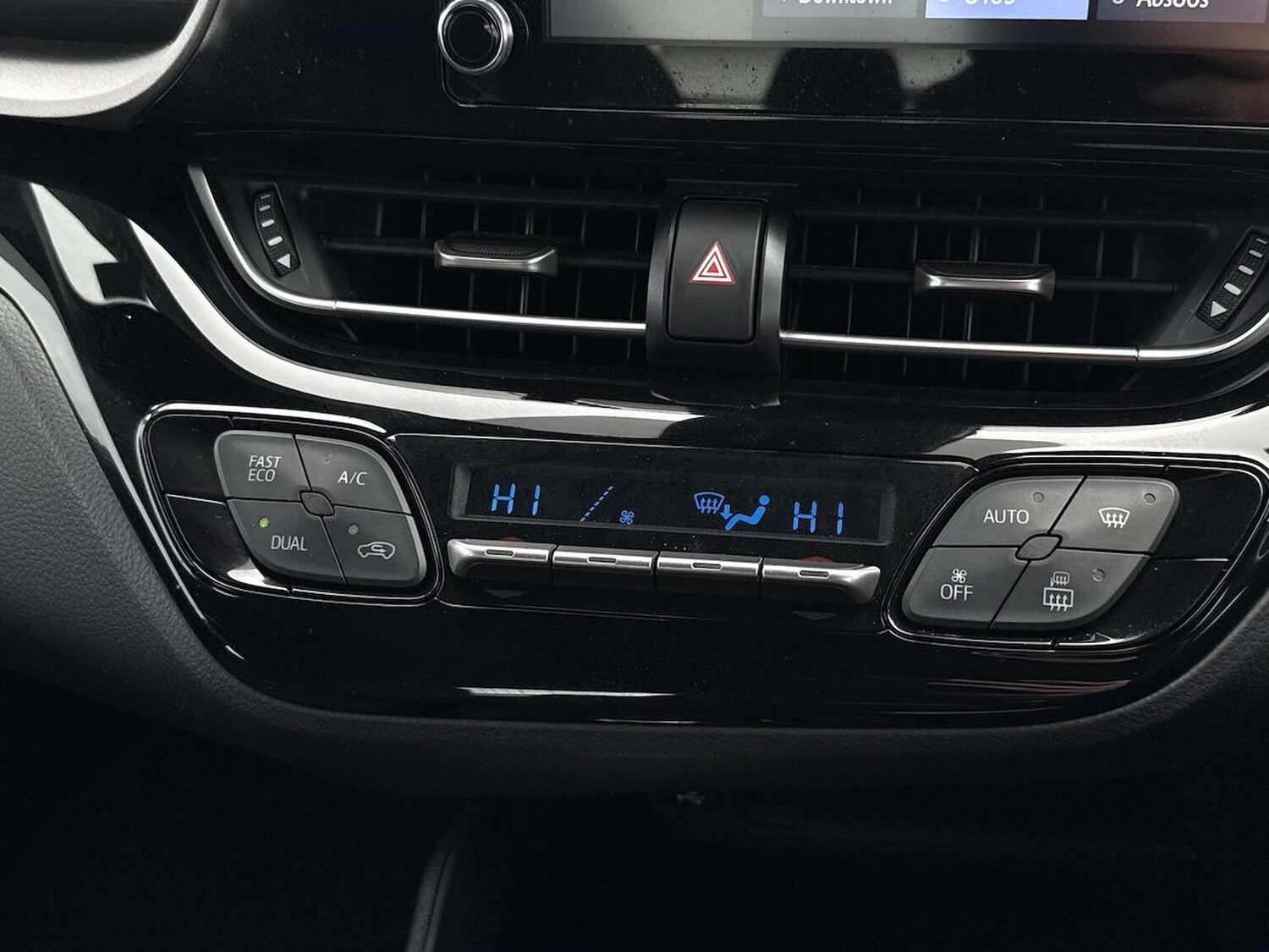 Used Toyota C-HR 2021 for sale - 78195386: Photo 14