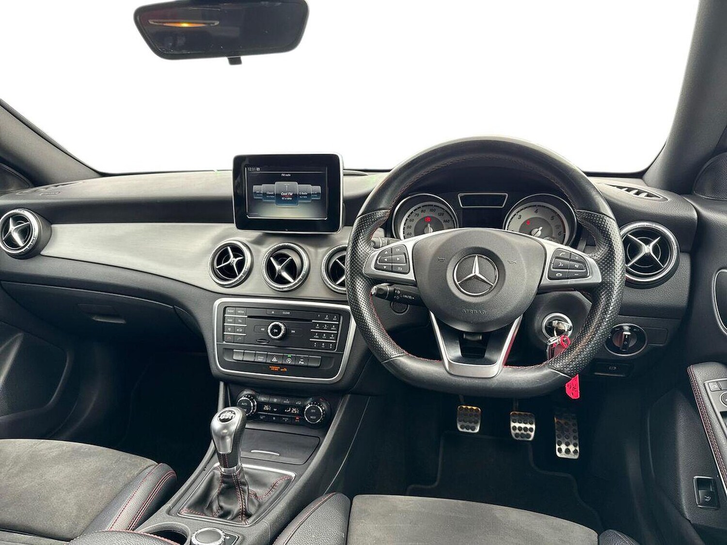 Used Mercedes-Benz CLA 2016 for sale - 78195393: Photo 11