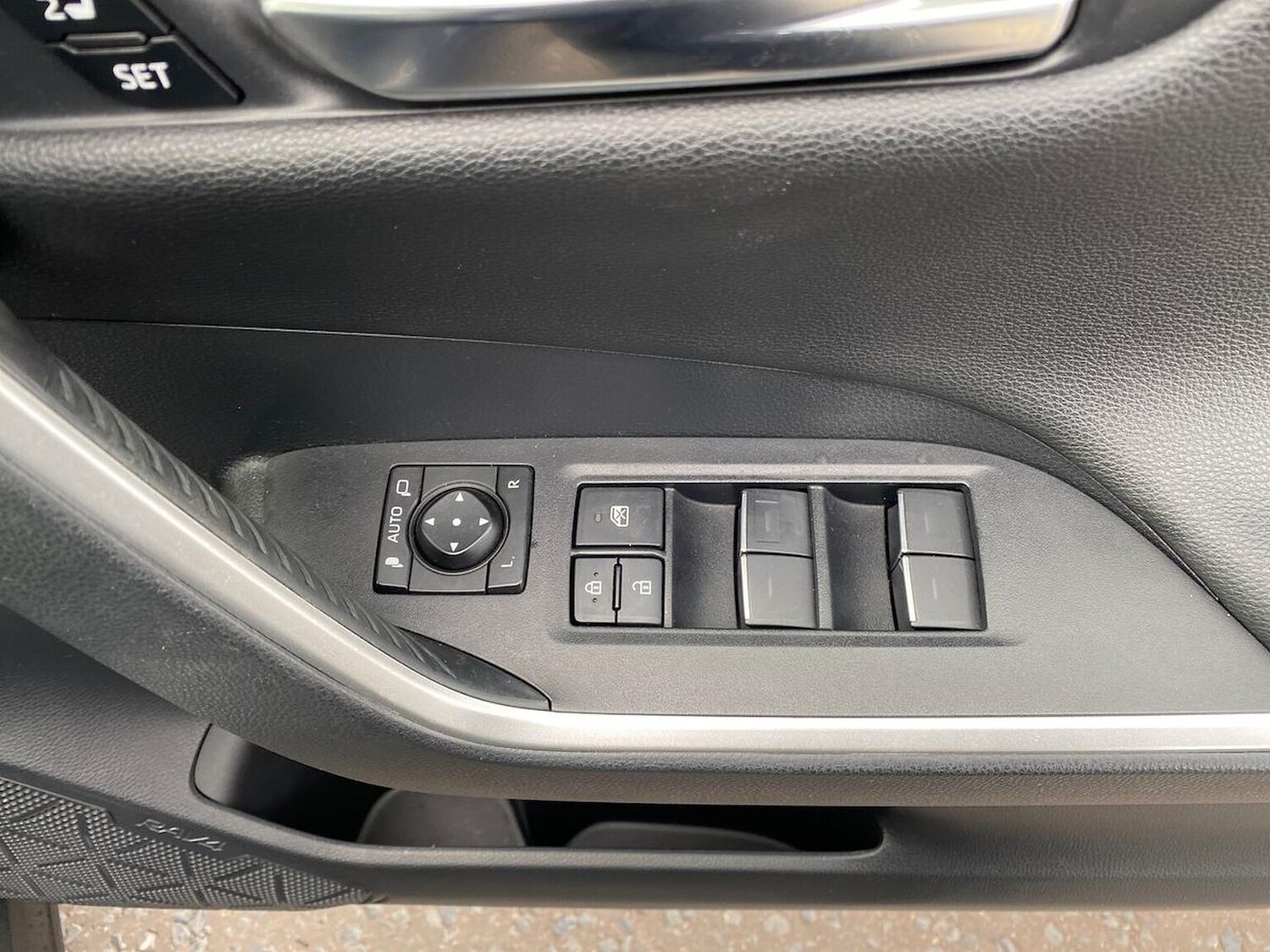 Used Toyota RAV4 2022 for sale - 76170771: Photo 21