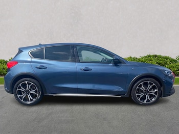 Used Ford Focus 2020 for sale - 75581789: Photo