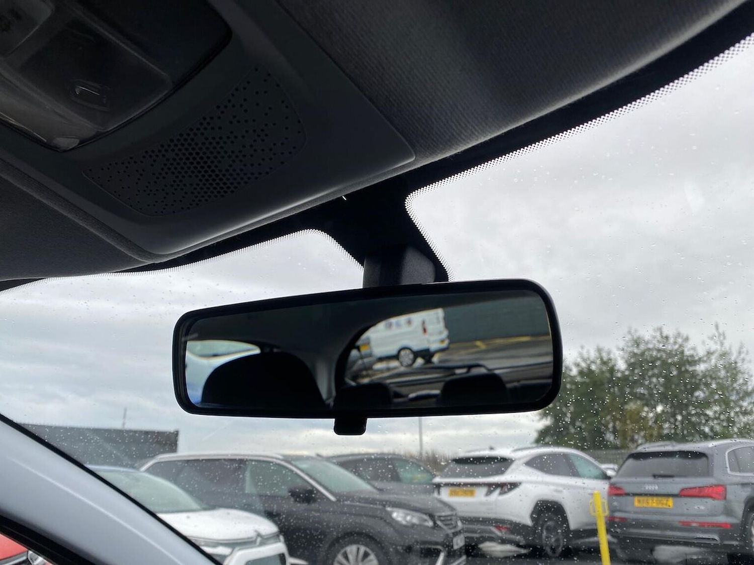 Used Peugeot 208 2018 for sale - 76471014: Photo 14