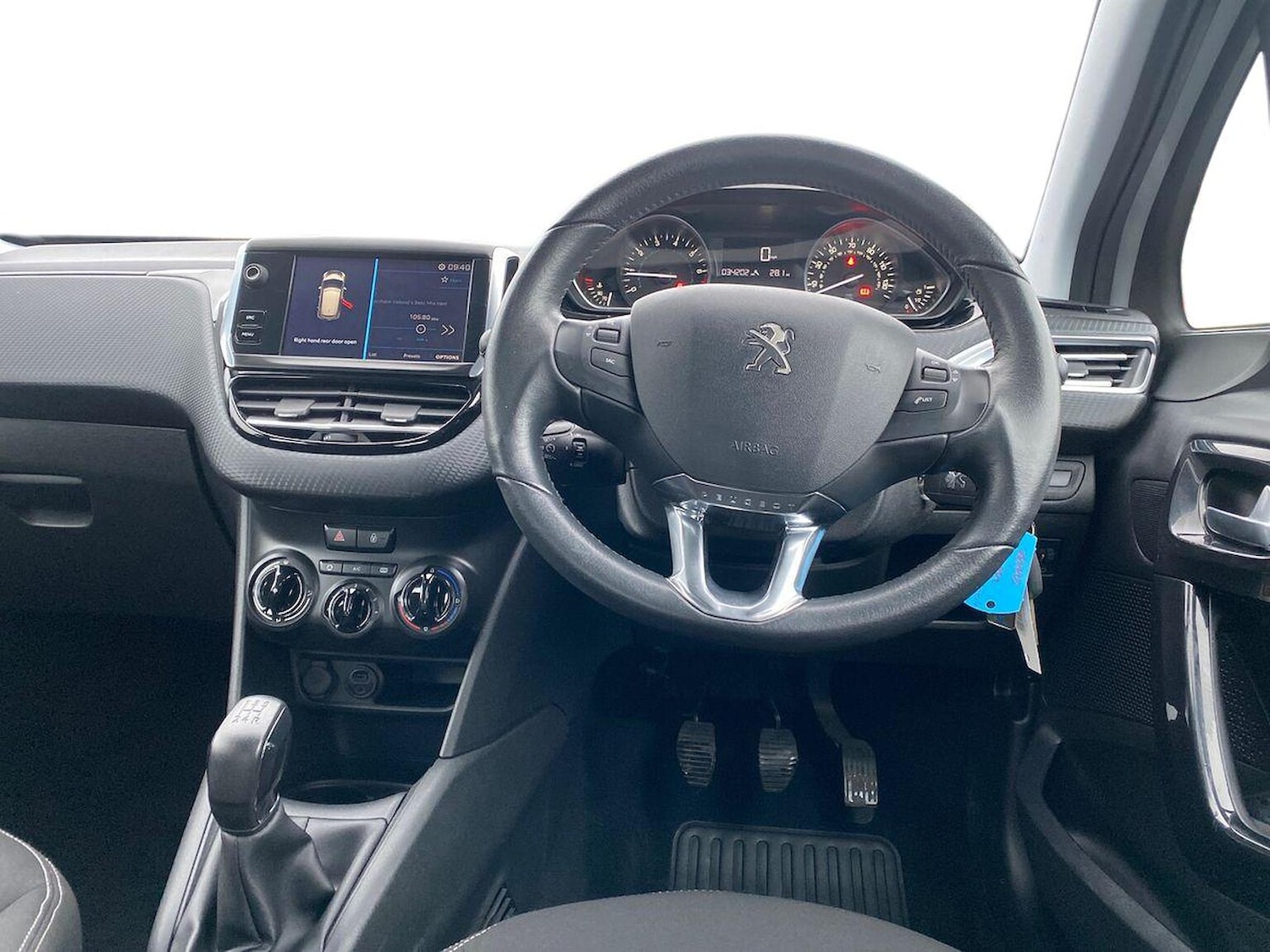 Used Peugeot 208 2018 for sale - 76471014: Photo 9