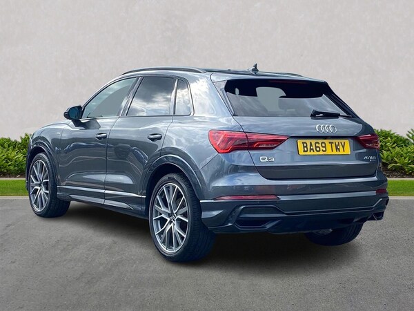 Used Audi Q3 2019 for sale - 75535803: Photo 2