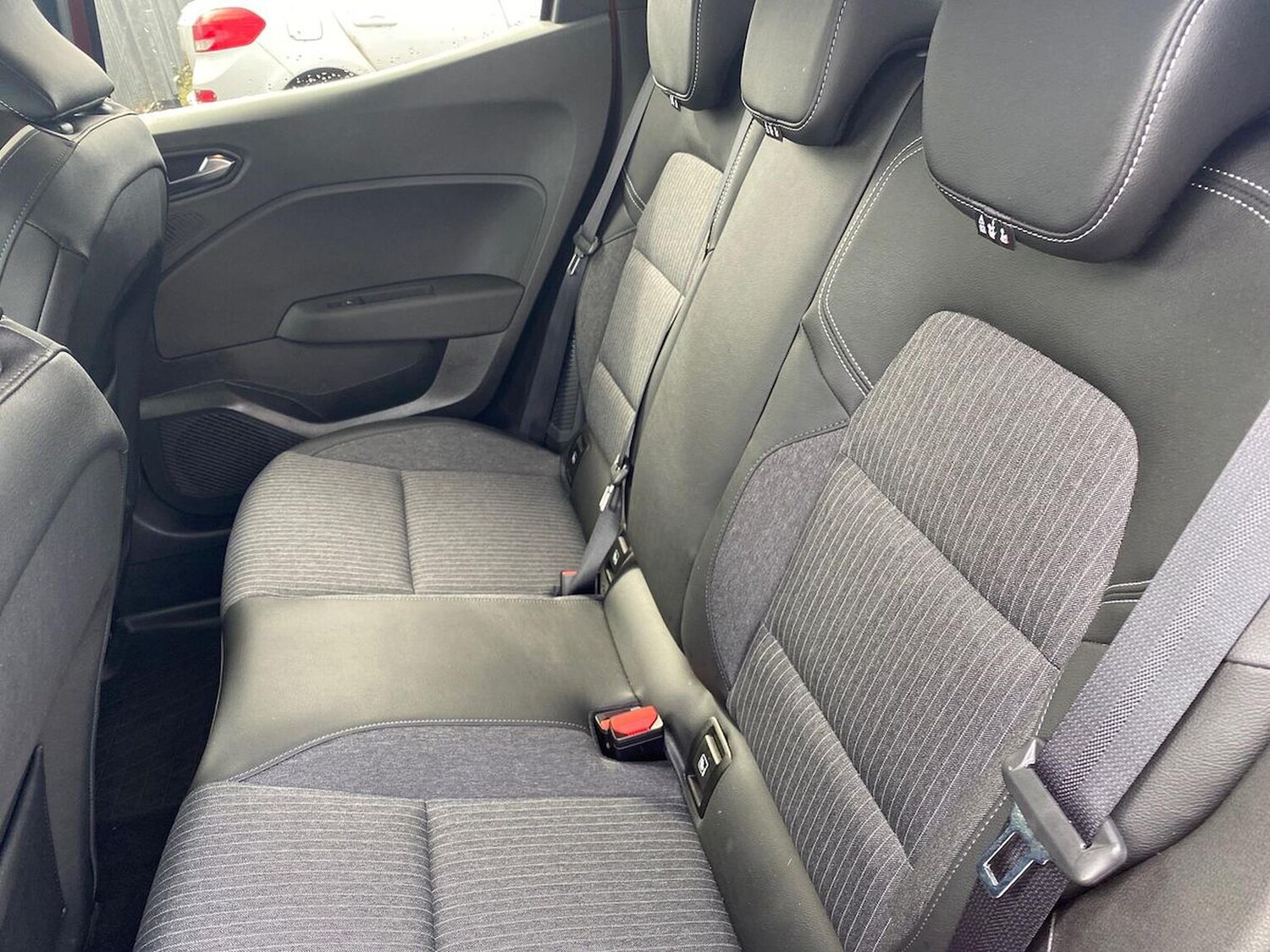 Used Renault Clio 2023 for sale - 78195309: Photo 18