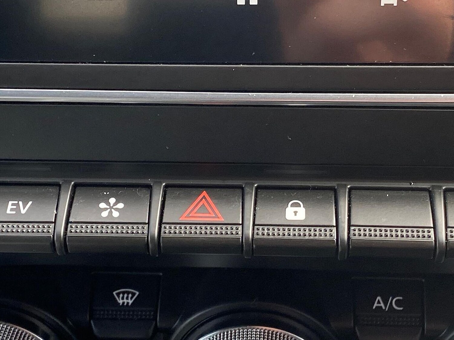 Used Renault Clio 2023 for sale - 78195309: Photo 24