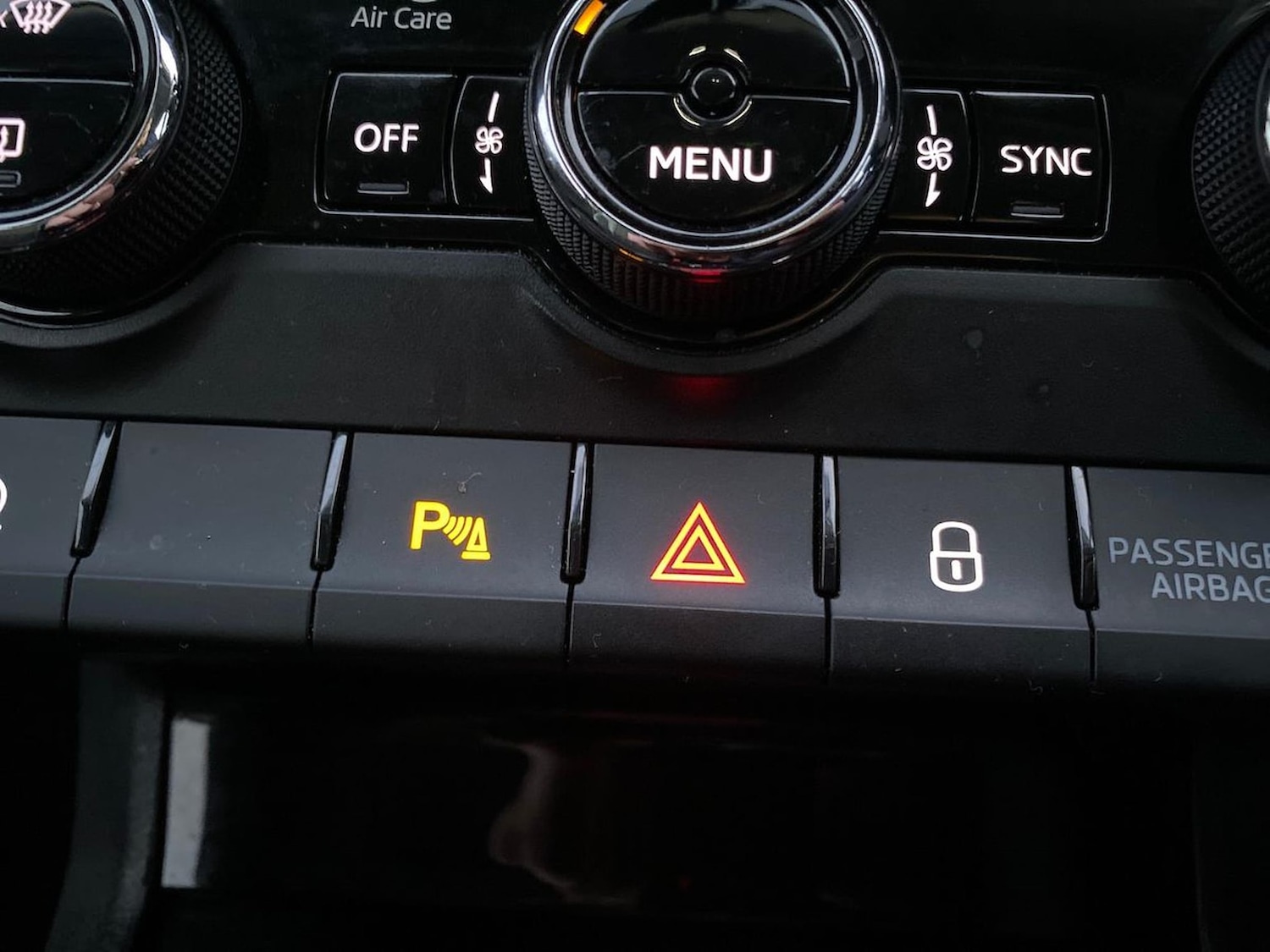 Used Skoda Karoq 2024 for sale - 77562608: Photo 22