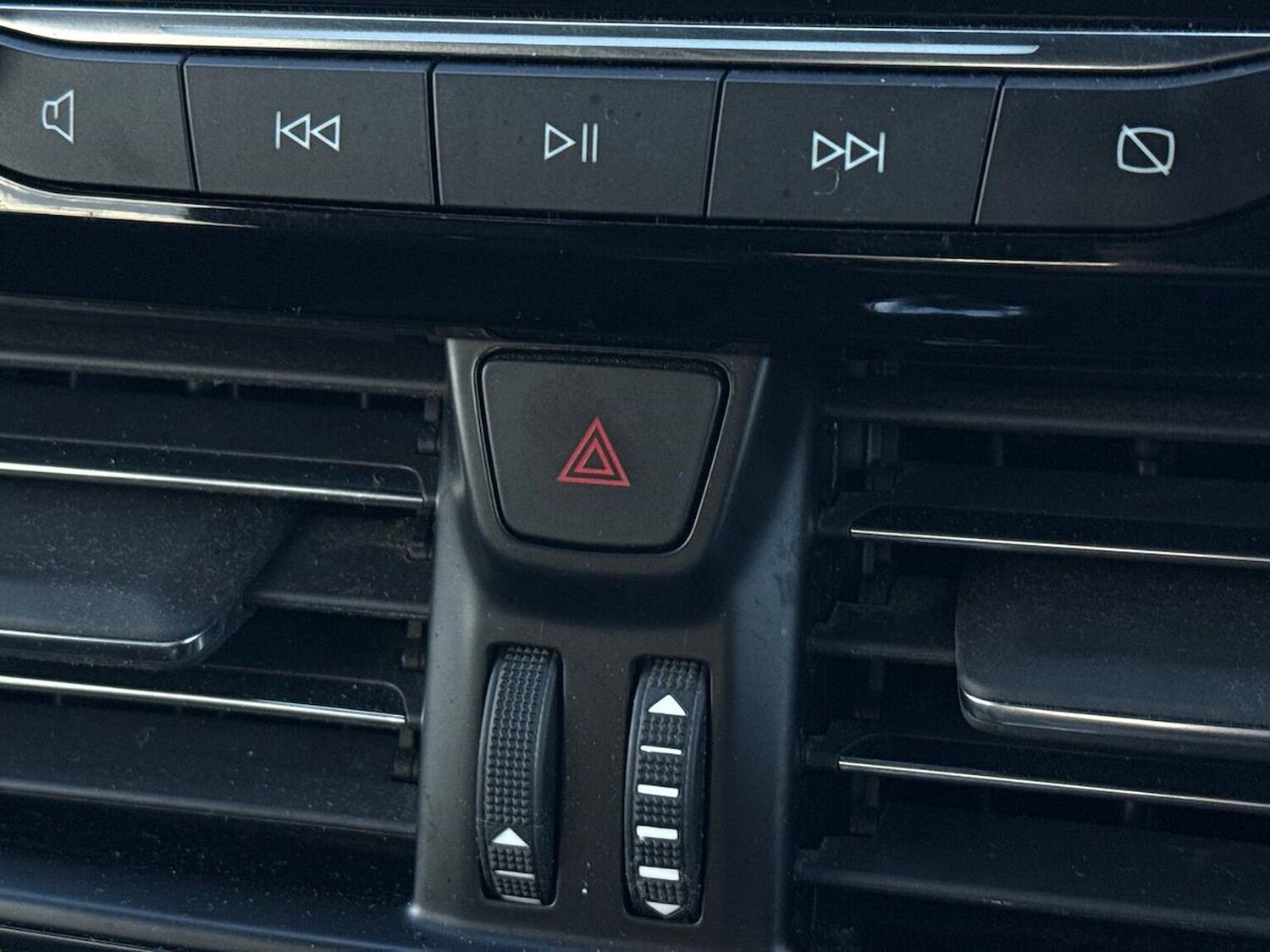 Used Ford Kuga 2023 for sale - 78195425: Photo 25