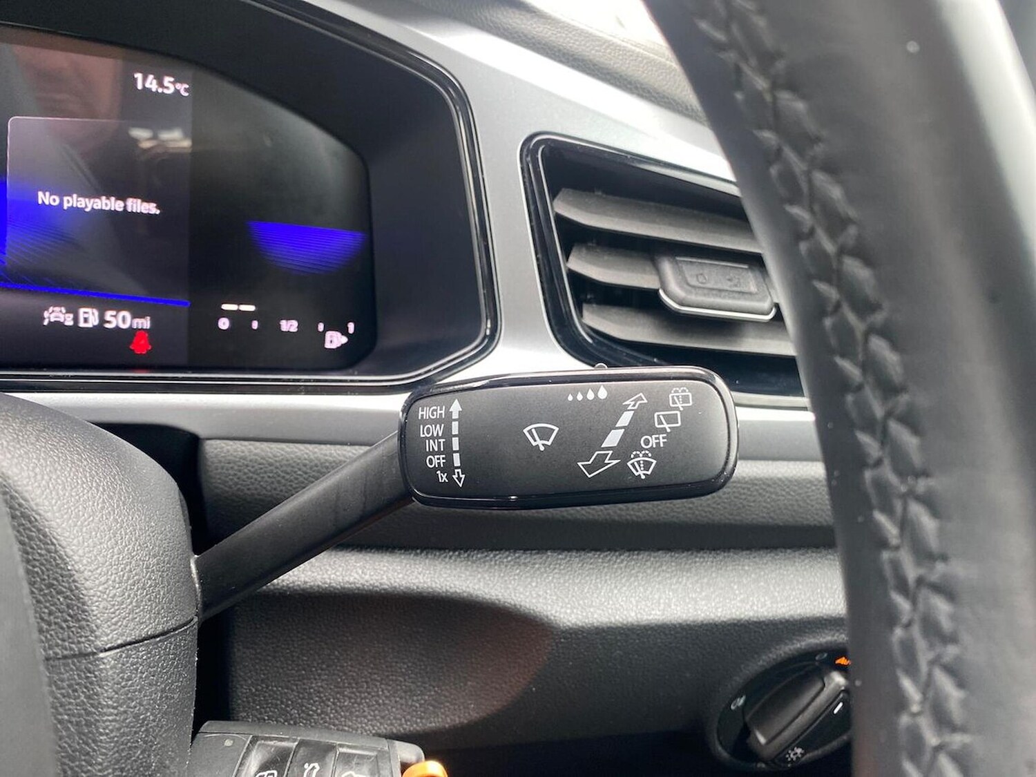 Used Volkswagen T-Roc 2022 for sale - 76114332: Photo 26
