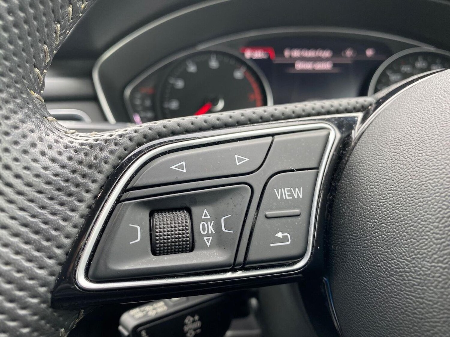 Used Audi A4 2019 for sale - 76346949: Photo 25