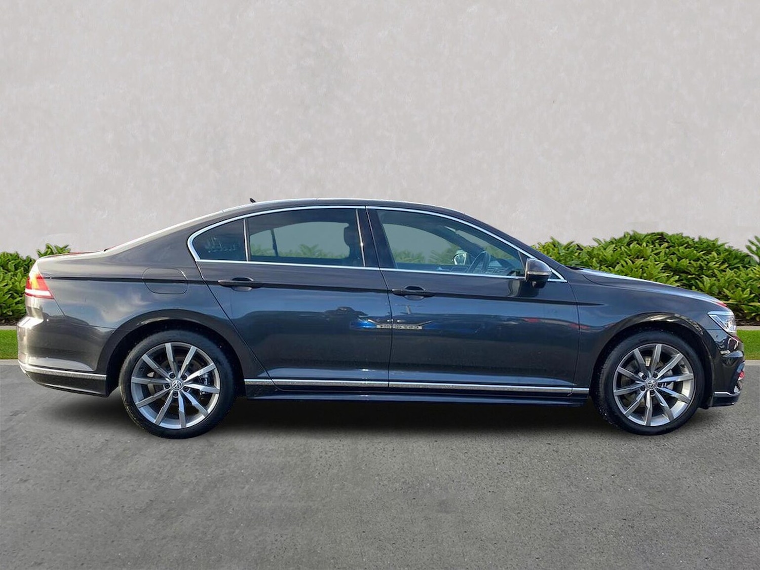 Used Volkswagen Passat 2019 for sale - 76762393: Photo 3