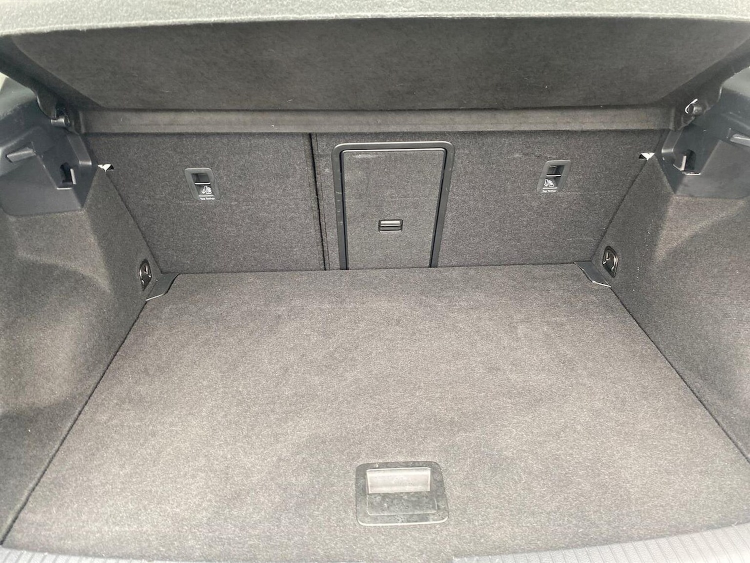 Used Volkswagen T-Roc 2022 for sale - 76471042: Photo 17