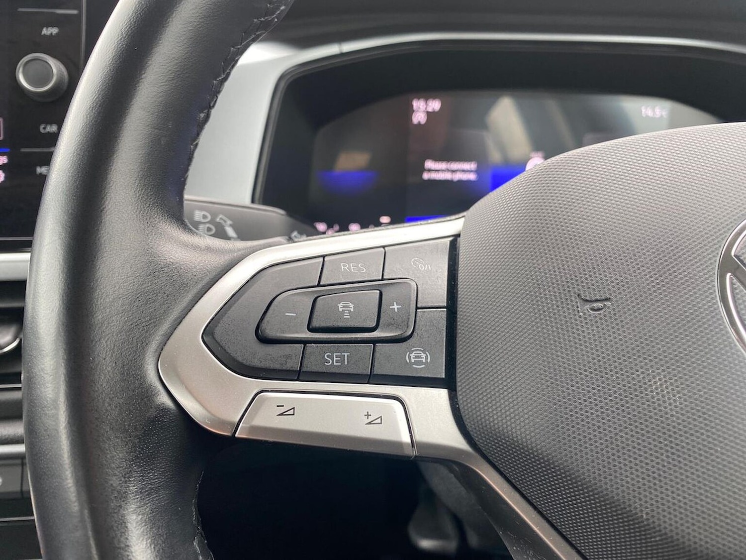 Used Volkswagen T-Roc 2022 for sale - 76471042: Photo 25