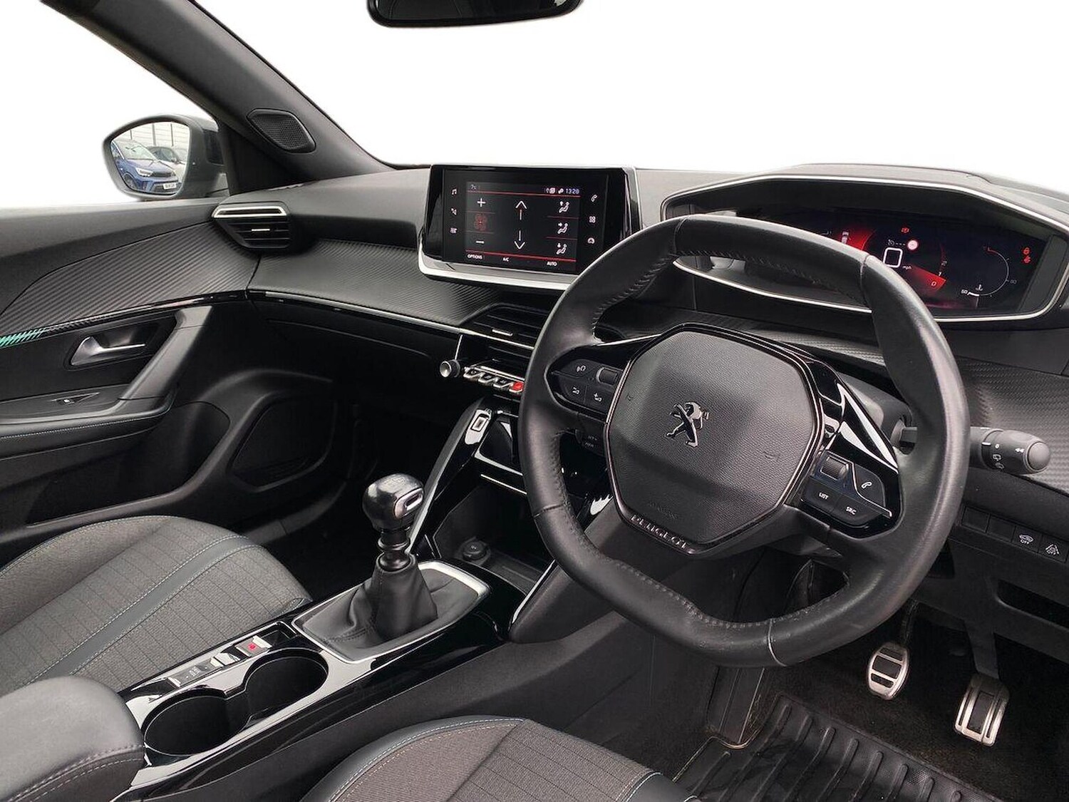 Used Peugeot 2008 2023 for sale - 78139509: Photo 17