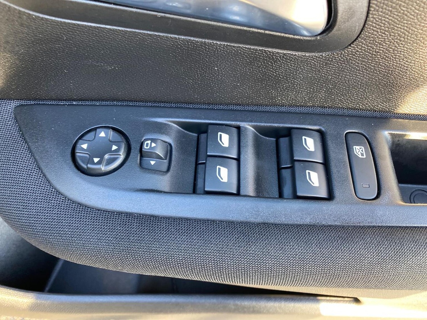 Used Peugeot 208 2023 for sale - 77845326: Photo 21