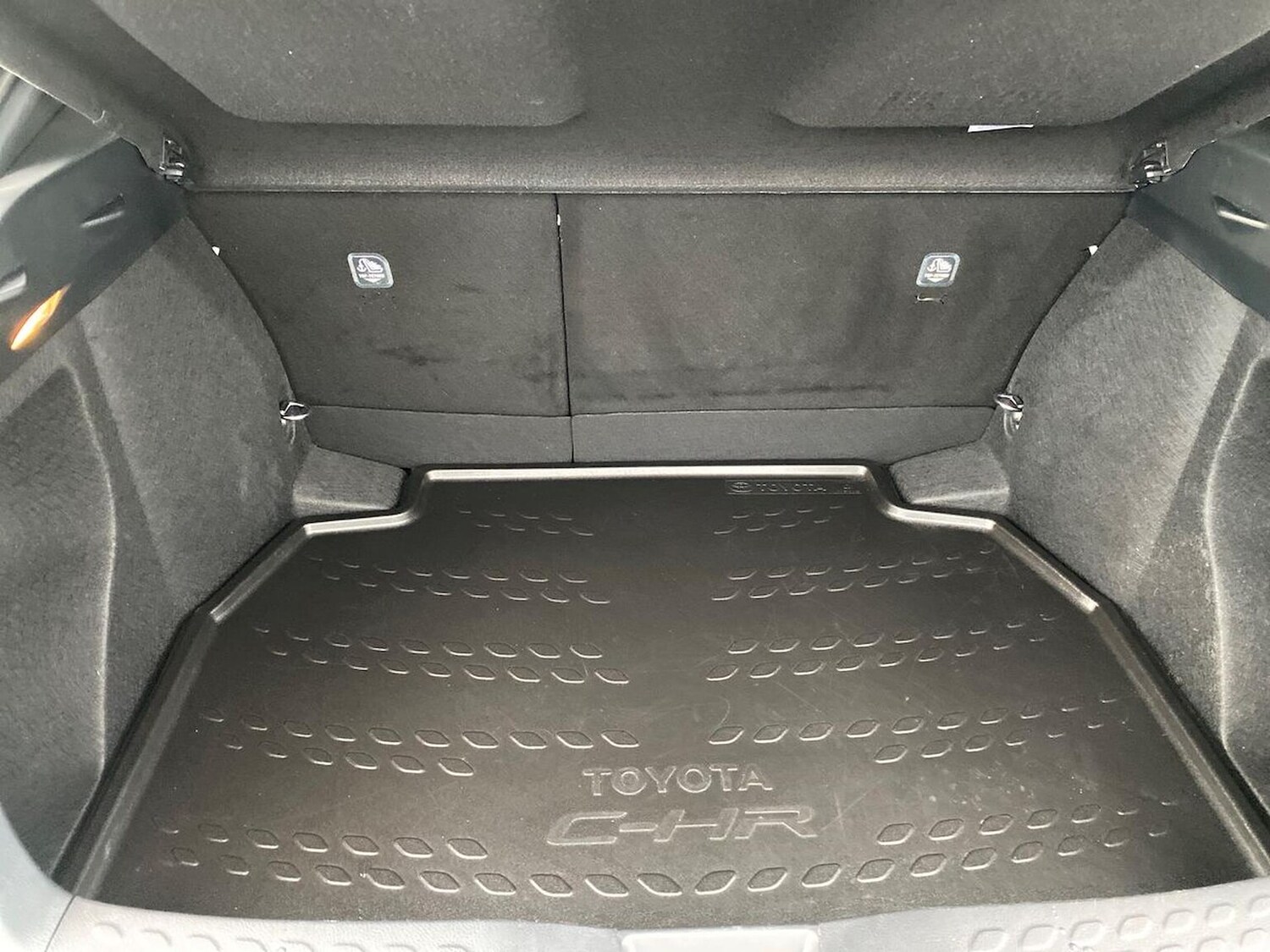 Used Toyota C-HR 2021 for sale - 76471016: Photo 17