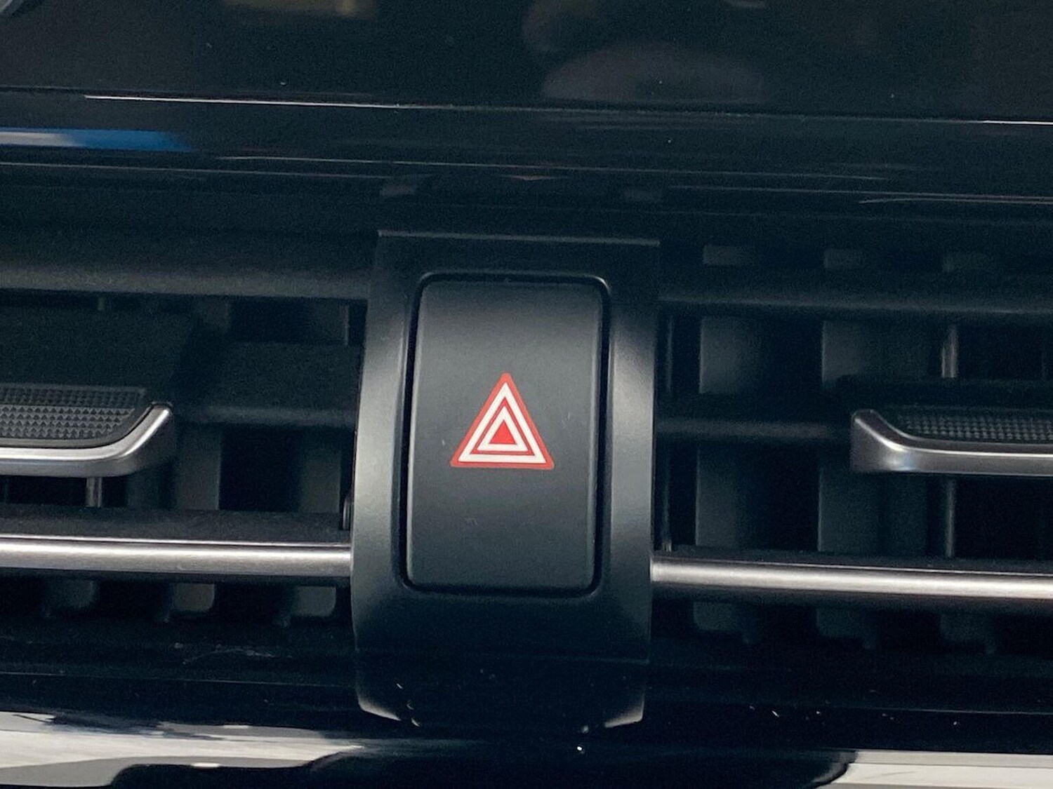 Used Toyota C-HR 2021 for sale - 76471016: Photo 22