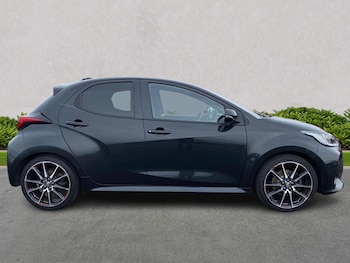 Used Toyota Yaris 2023 for sale - 78972197: Photo