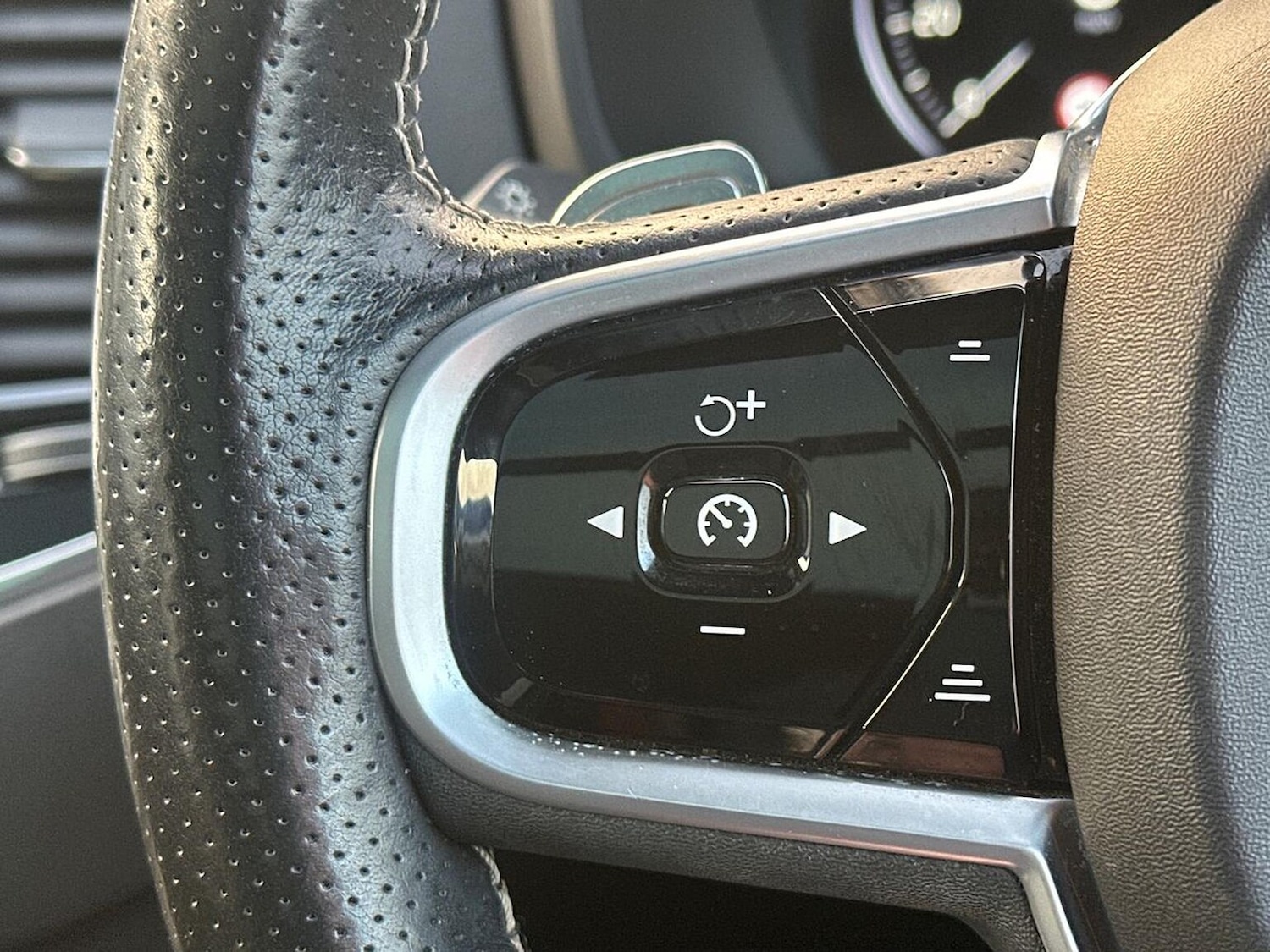 Used Volvo XC90 2018 for sale - 76845222: Photo 26