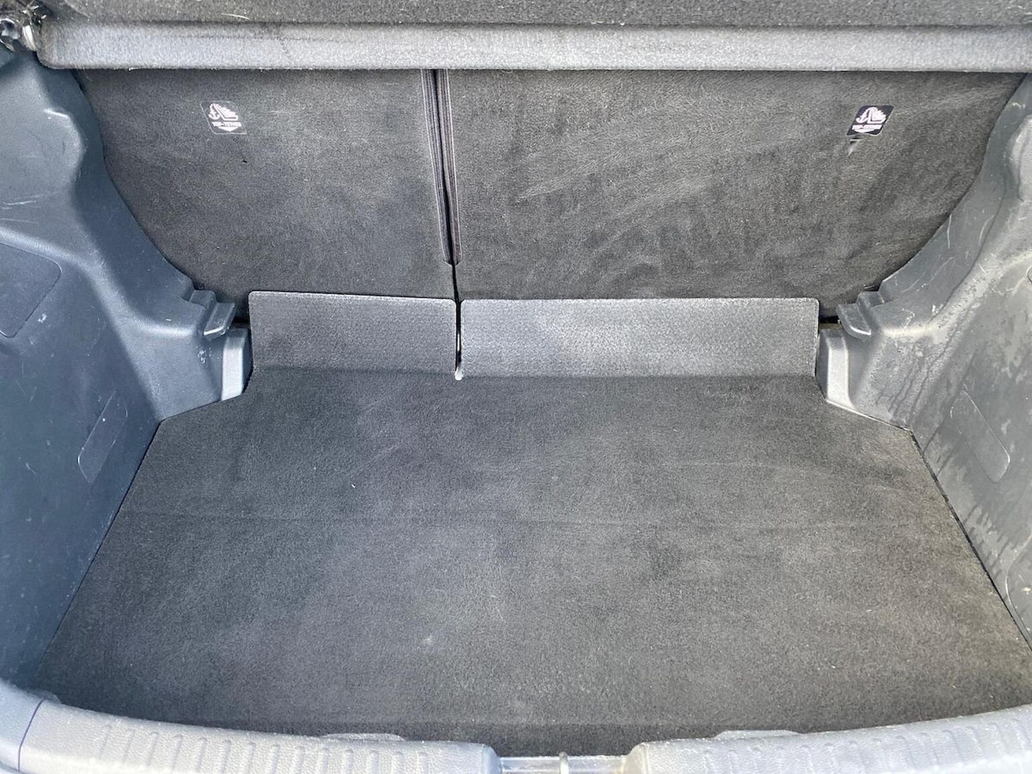 Used Toyota Yaris 2022 for sale - 77845330: Photo 17