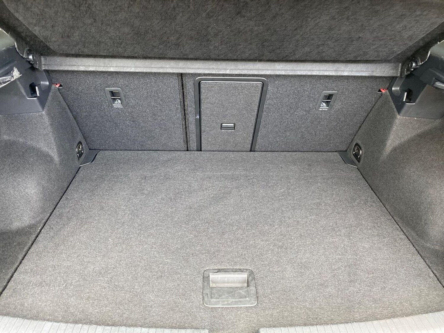 Used Volkswagen T-Roc 2022 for sale - 76320705: Photo 17