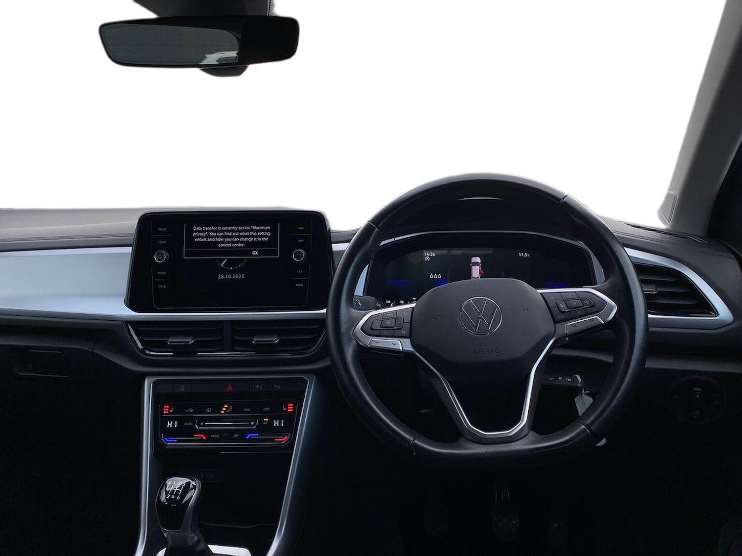 Used Volkswagen T-Roc 2022 for sale - 76320705: Photo 9